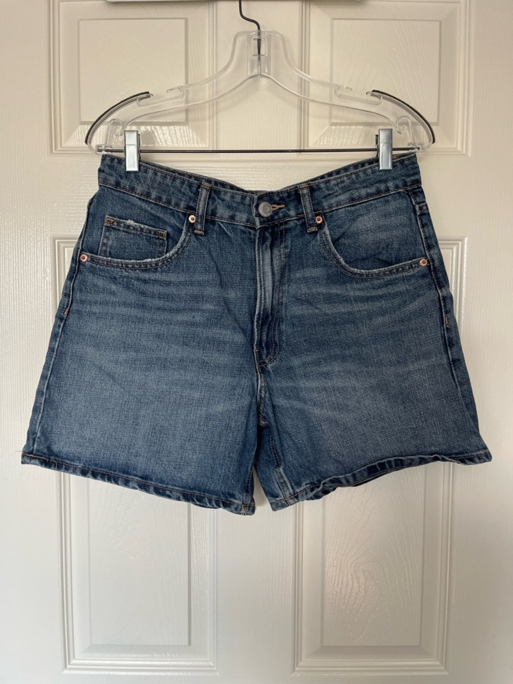 Zara denim shorts - size 8
